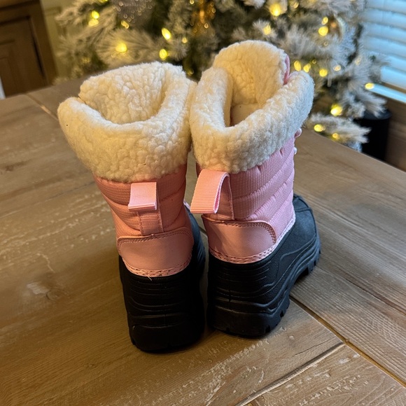 Girl Toddler Snow Winter Boots Waterproof - Pink - Size 7 - Excellent Condition - Picture 3 of 14